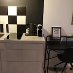Appartement Square 20 *